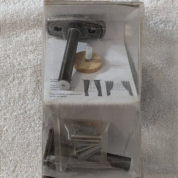 LEVELOR; Pair of Medallion Curtain Holdbacks; Silver Pewter, New - Picture 2 of 4